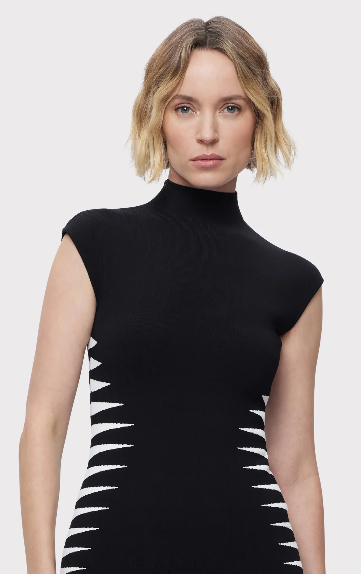 THE CLAIRE DRESS - Image 7