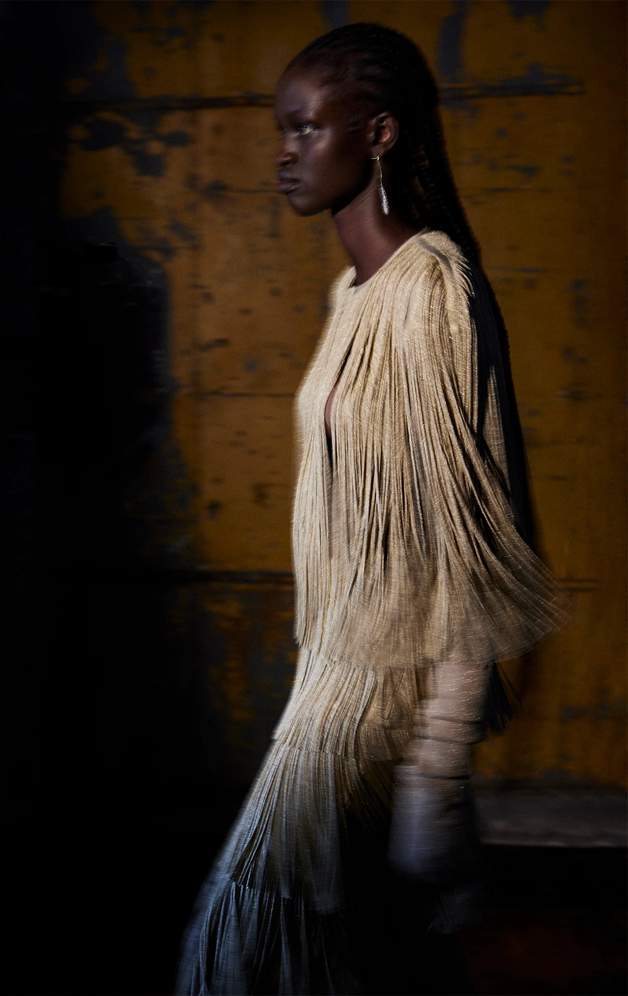 ICON METALLIC FRINGE CAPE - Image 8