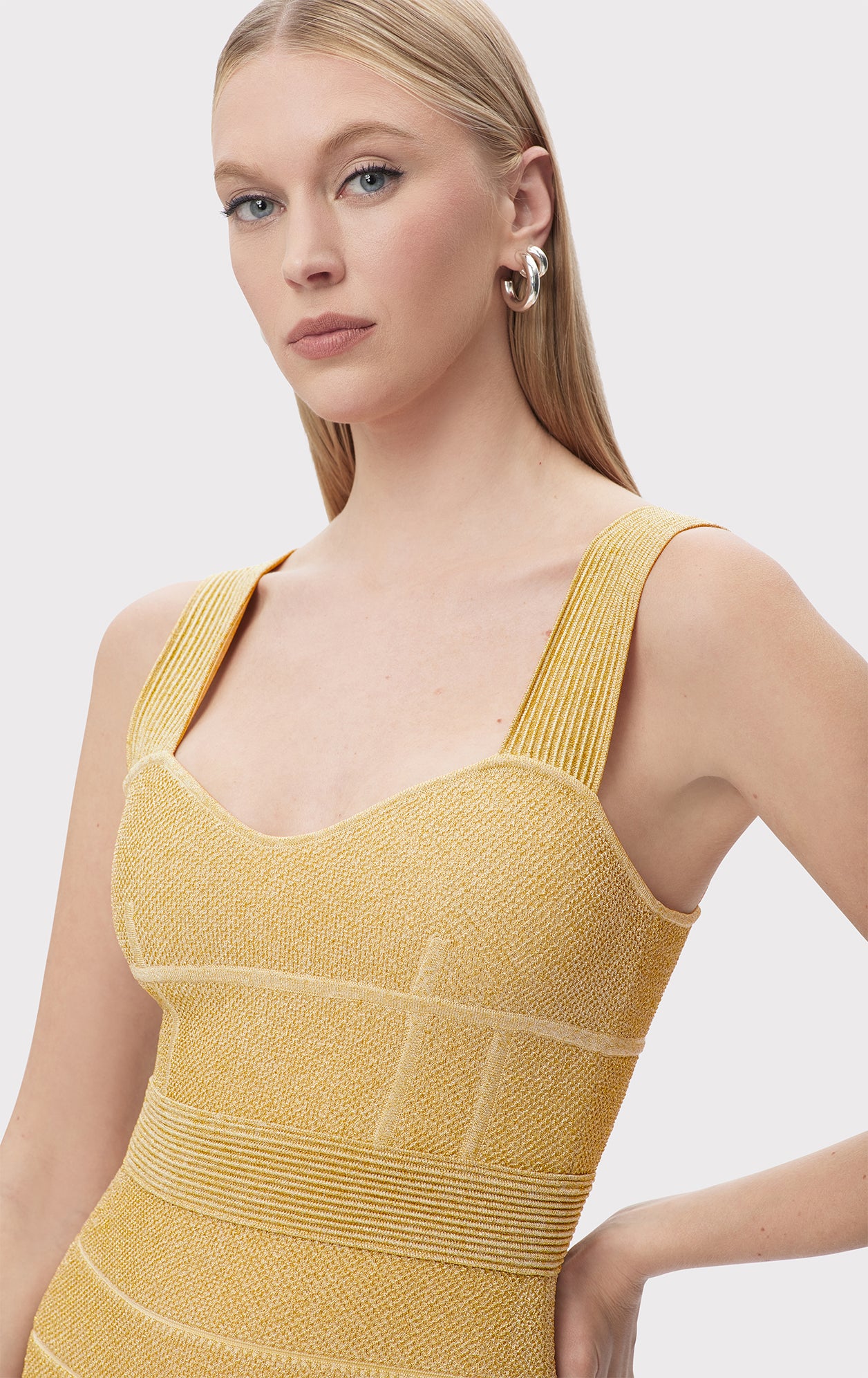 TEXTURED LUREX SWEETHEART GOWN - Image 4