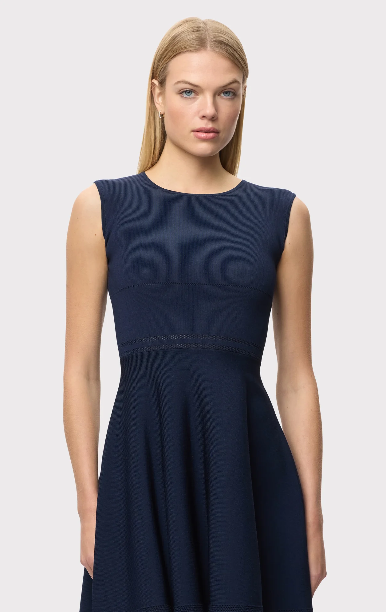 THE ANNA DRESS - Image 7