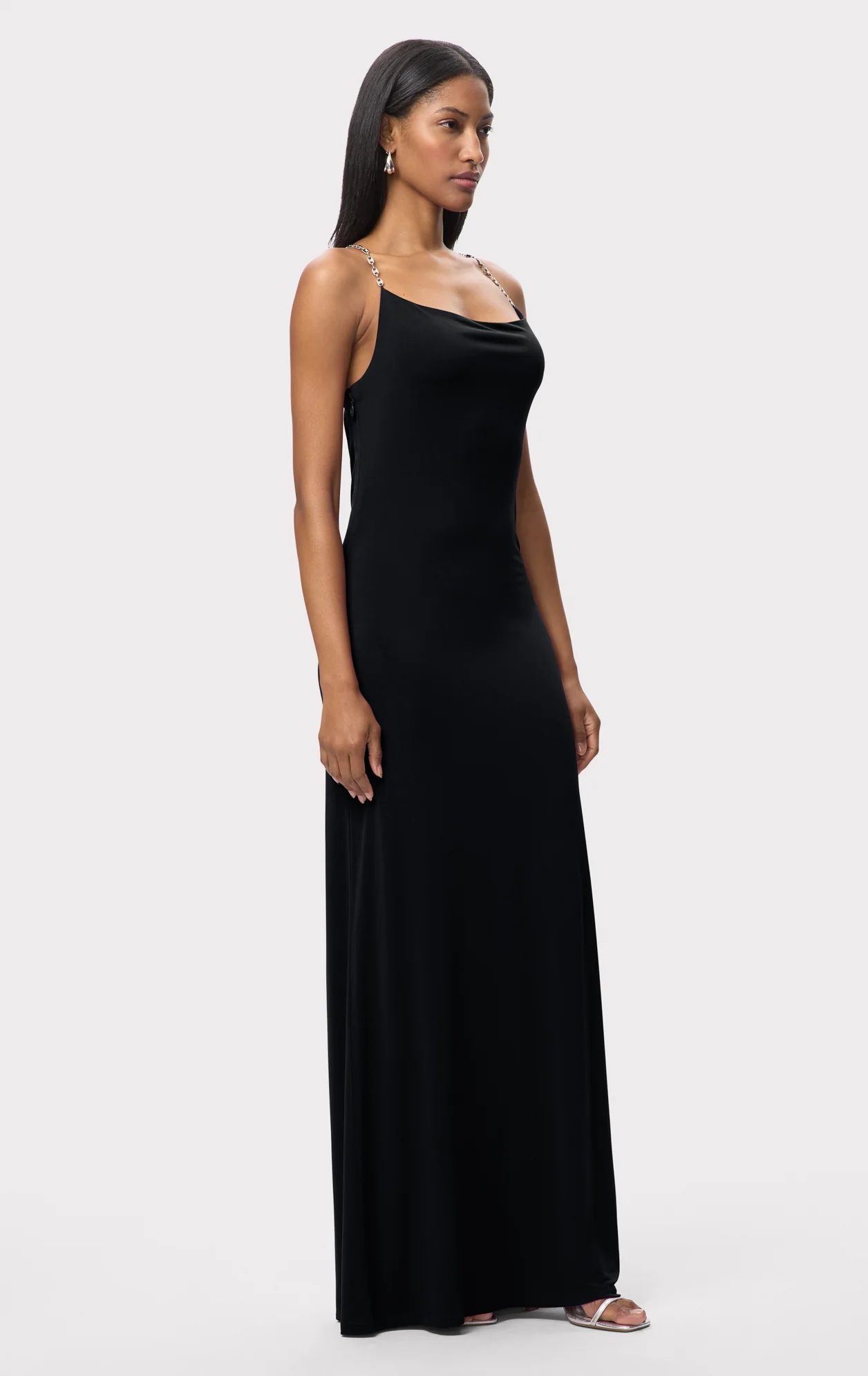 THE AVIVA GOWN - Image 6