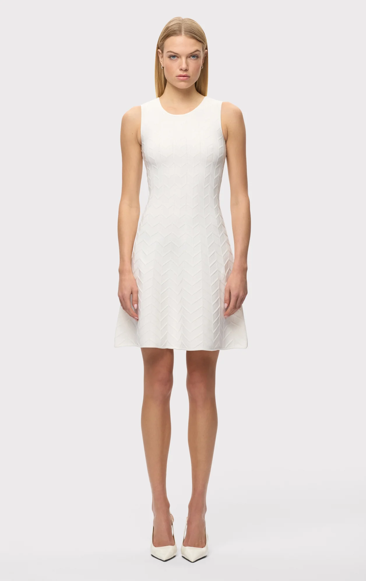 THE BRYN DRESS - Image 3