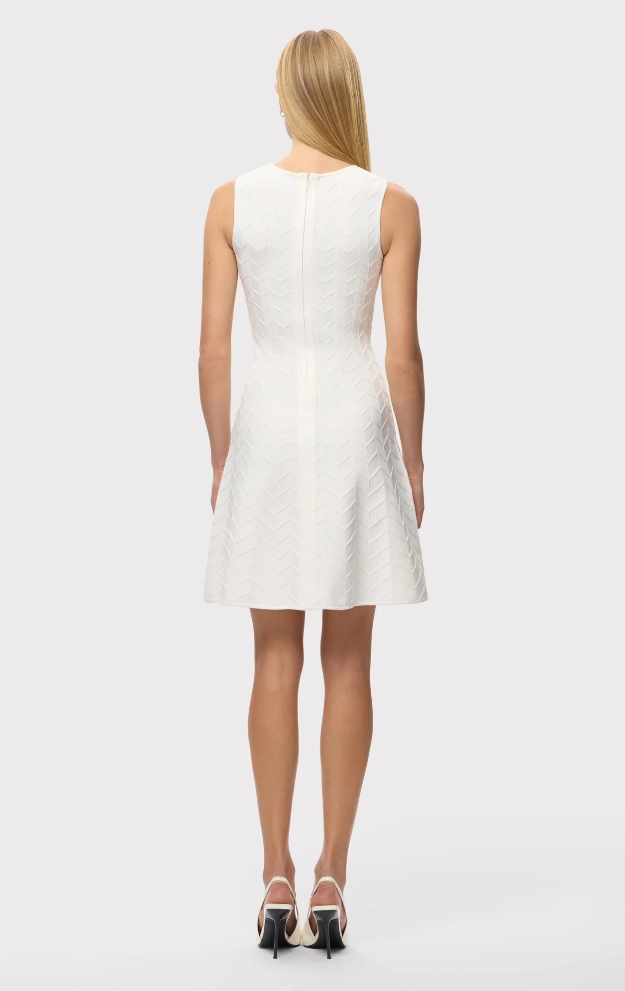 THE BRYN DRESS - Image 5