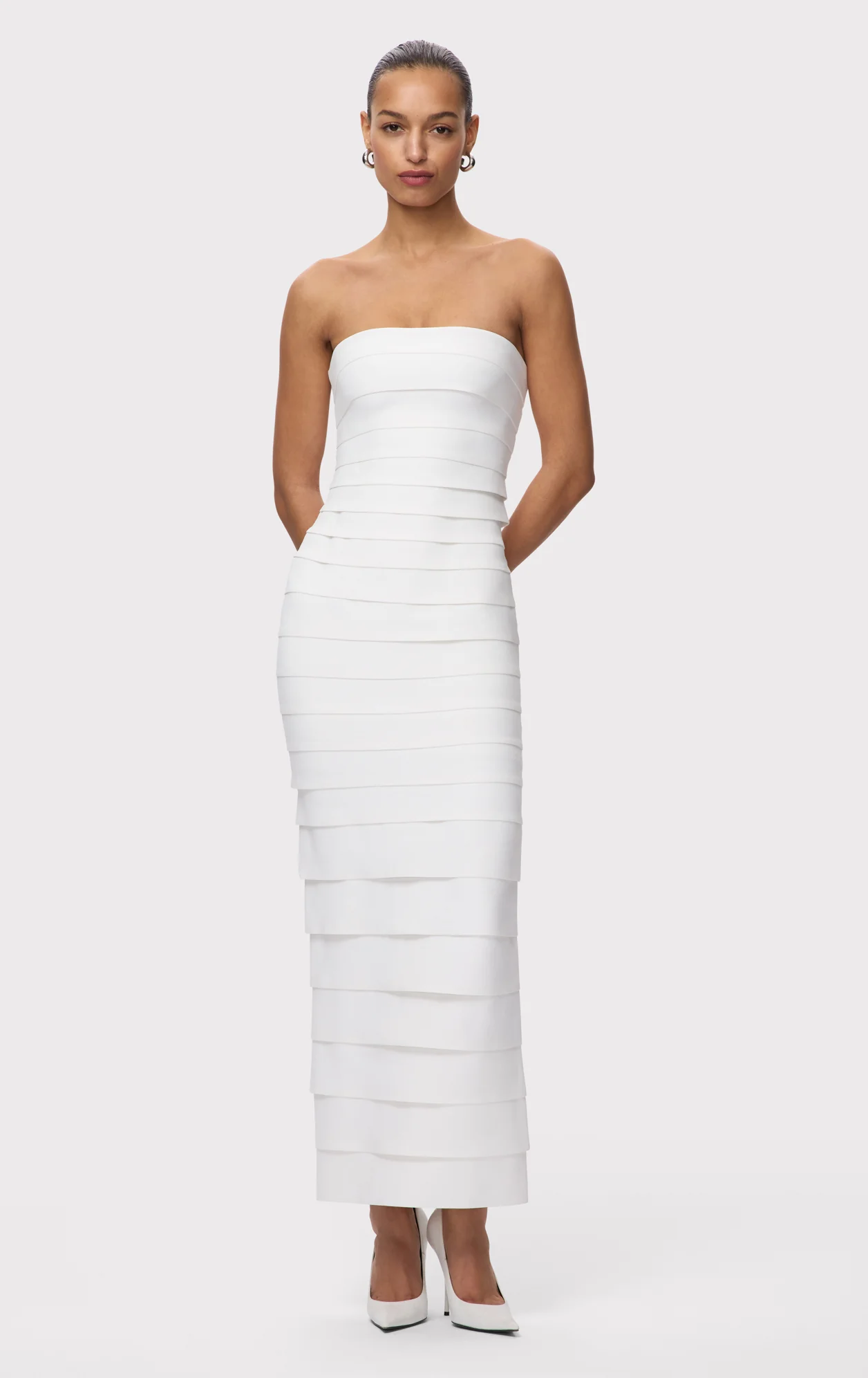 THE ELAINA GOWN - Image 4