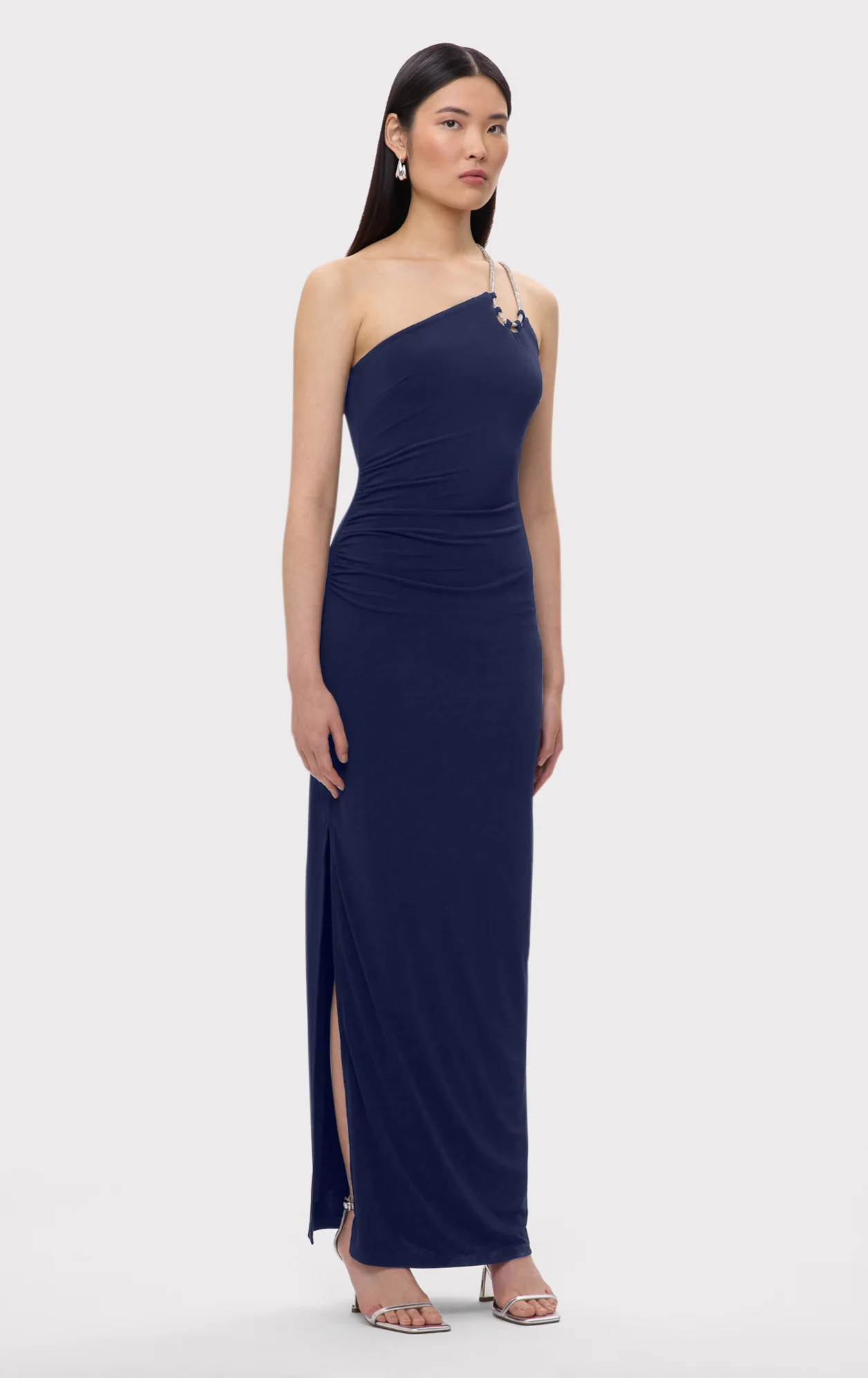 THE GENEVIEVE GOWN - Image 4