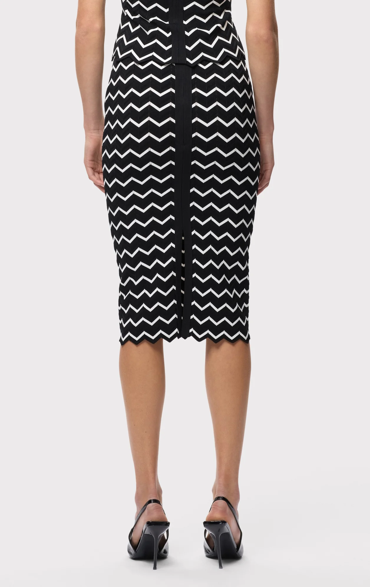 THE GIANA SKIRT - Image 6