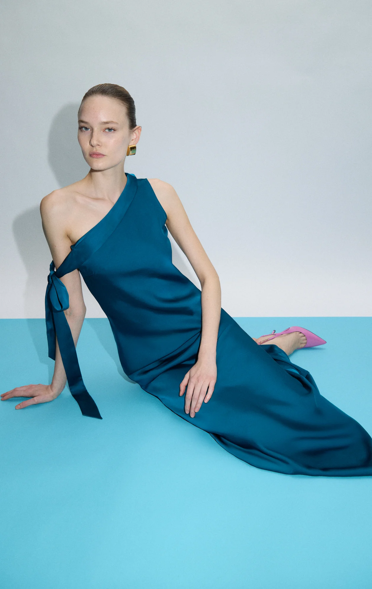 THE JOLENE GOWN - Image 3