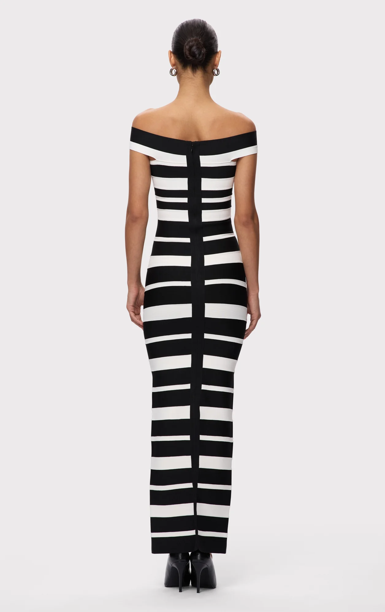 THE KIVA GOWN - Image 7