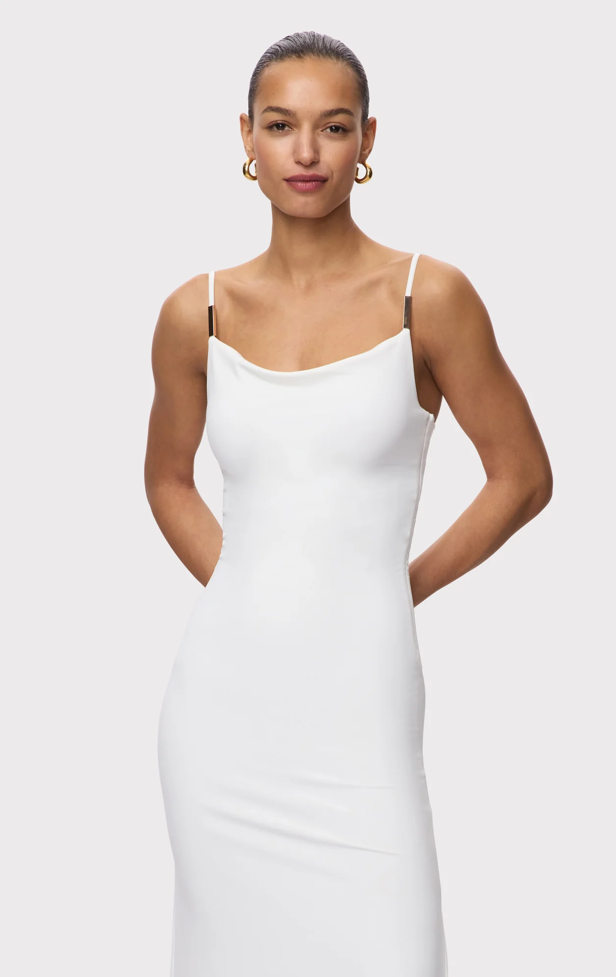 THE MARIS GOWN - Image 8