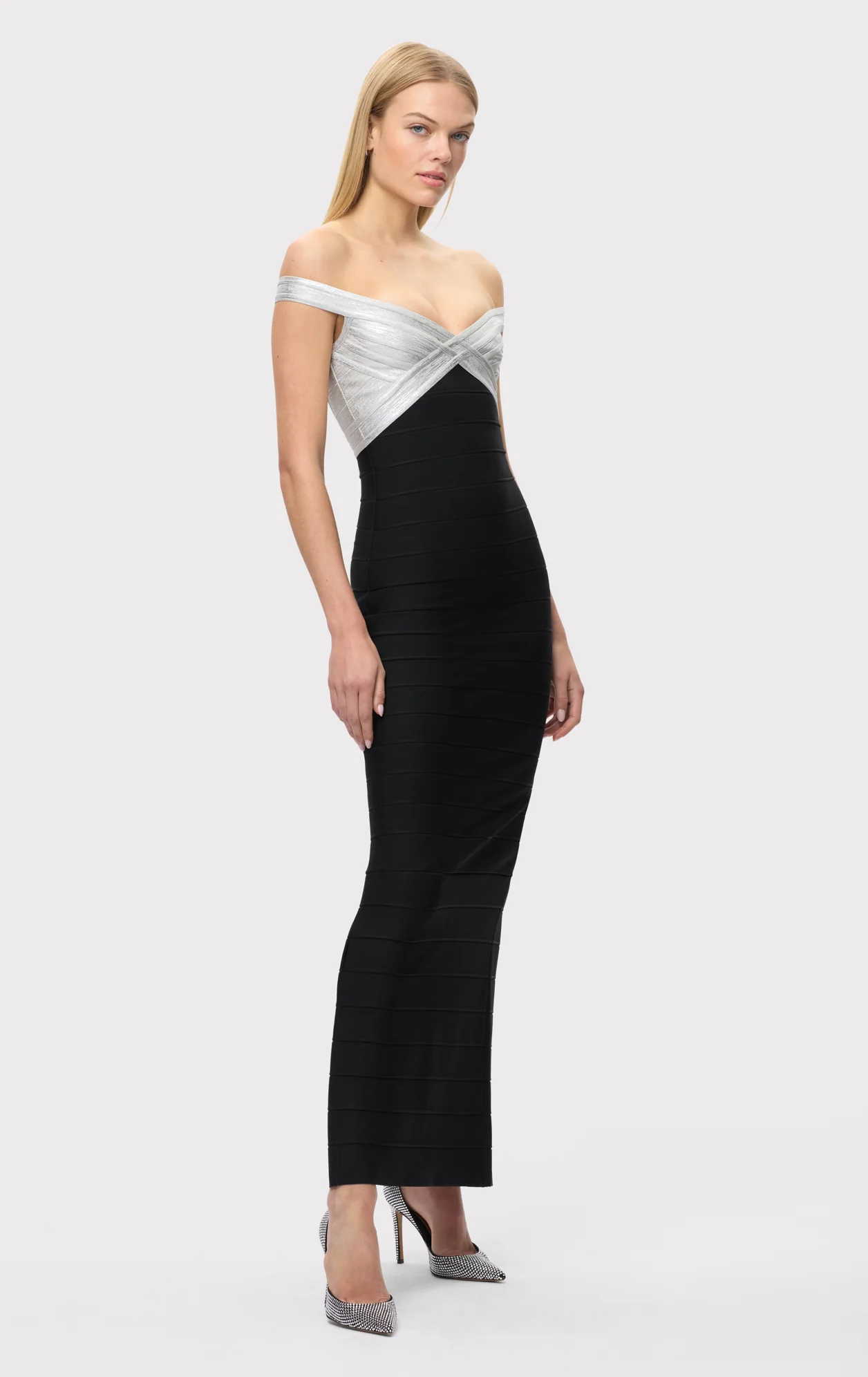 THE METALLIC BONNIE GOWN - Image 5