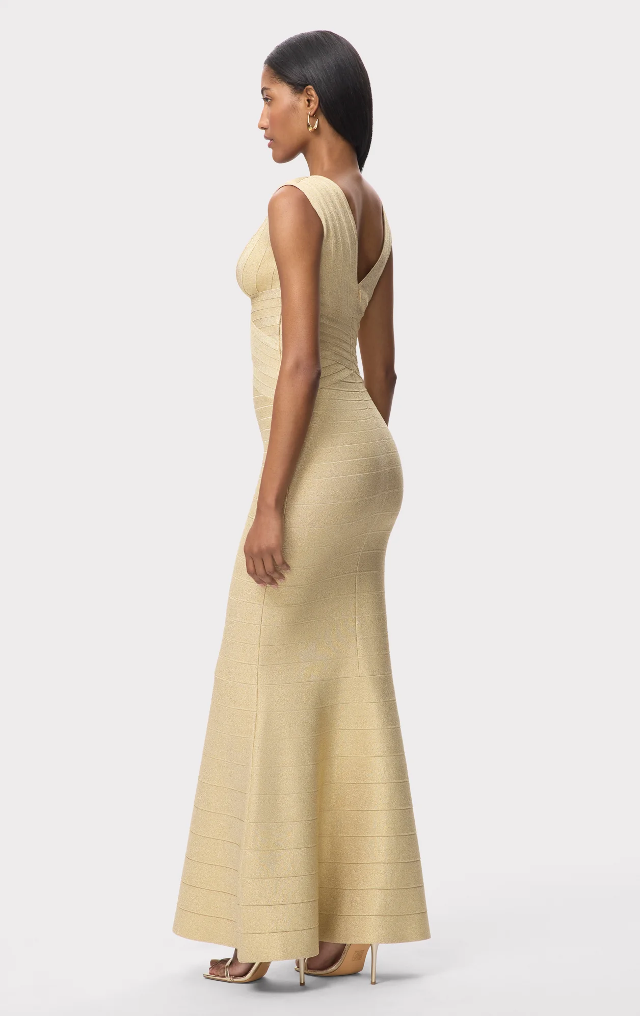 THE MIRA GOWN - Image 5