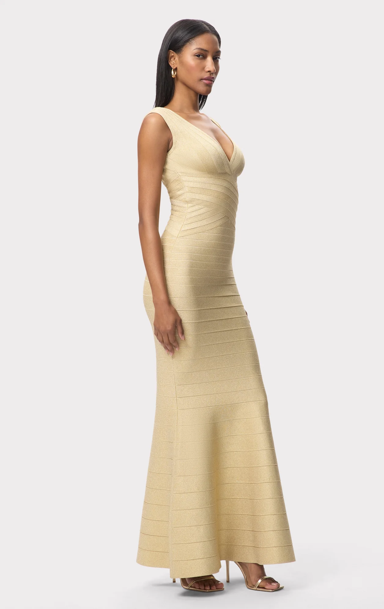 THE MIRA GOWN - Image 7