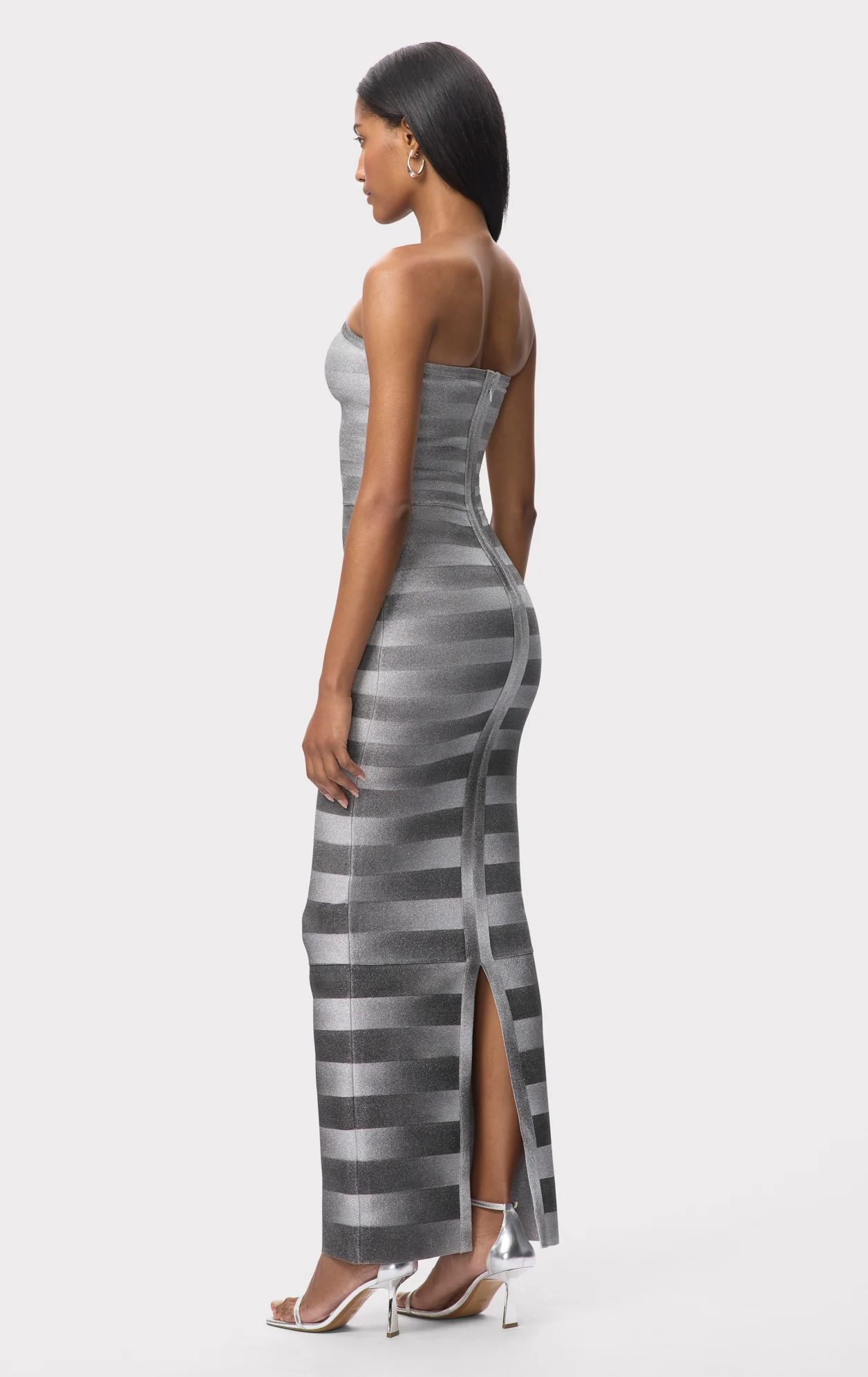THE NIA GOWN - Image 6