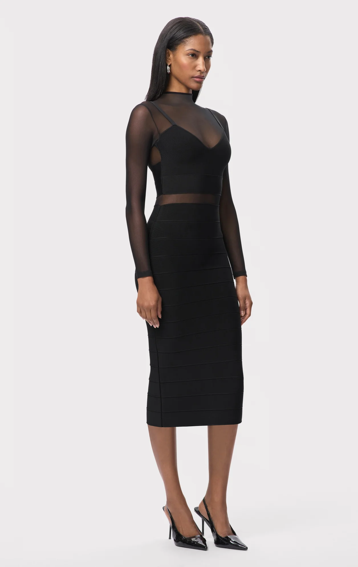 THE NOELLE DRESS - Image 4