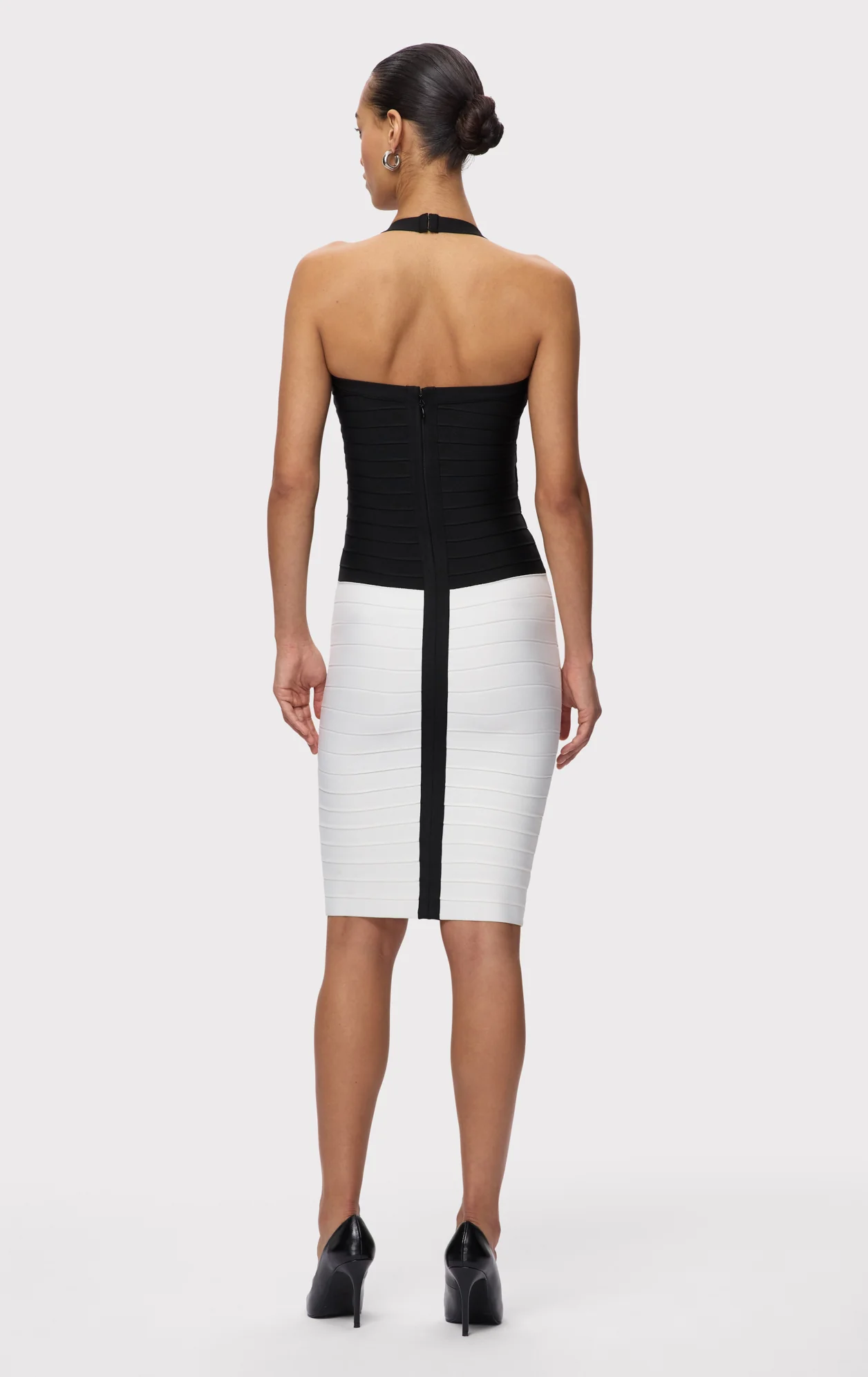 THE OPENING NIGHT DRESS - Image 7