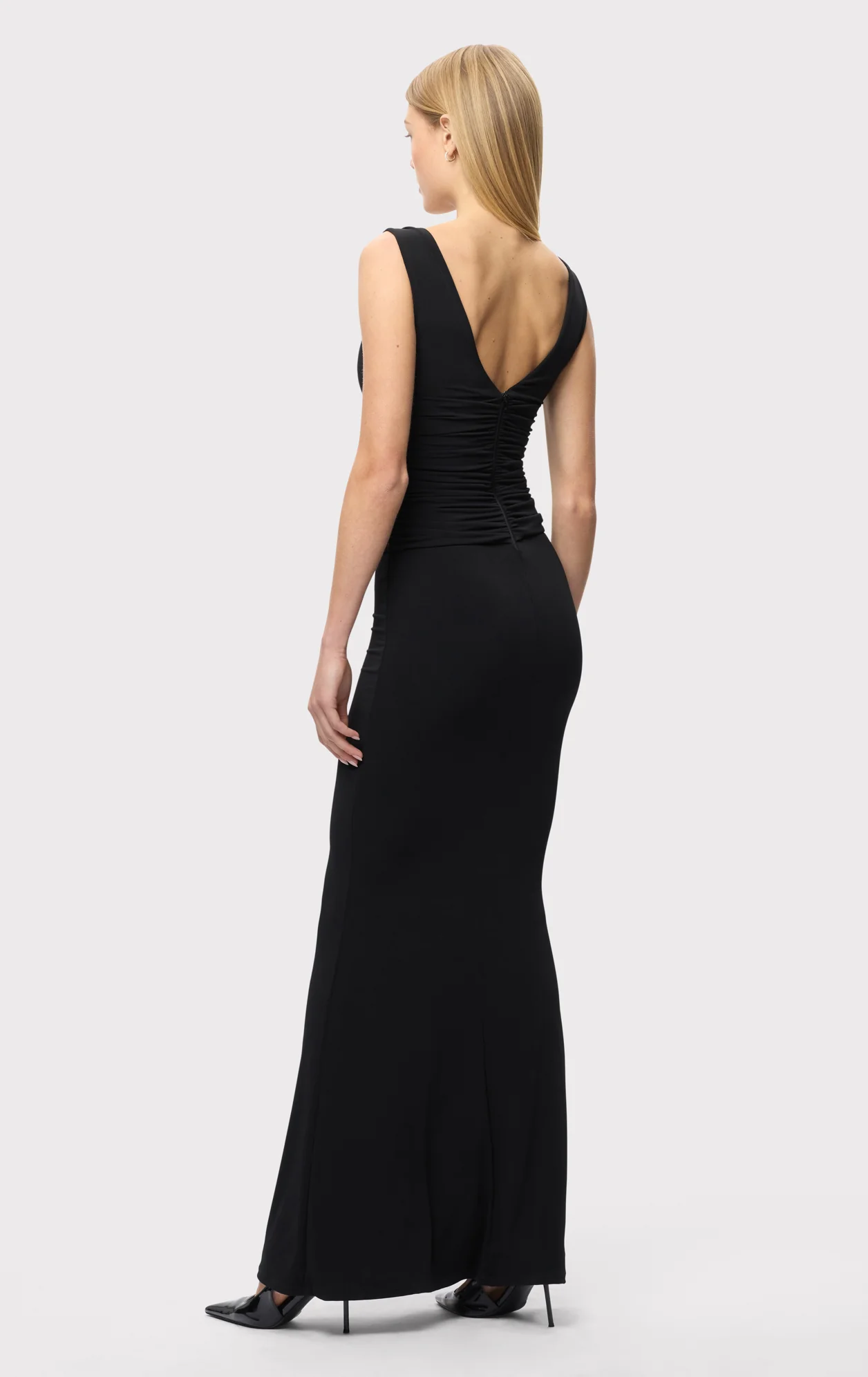 THE PAULINA GOWN - Image 6