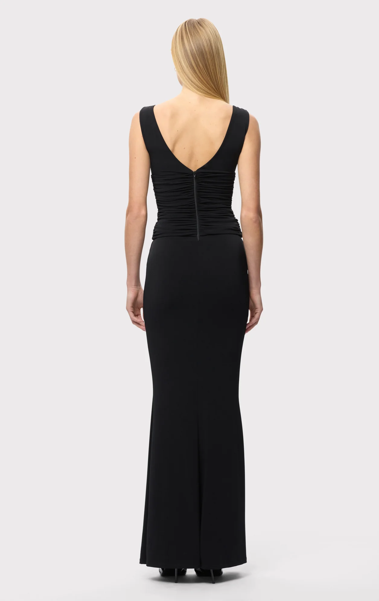THE PAULINA GOWN - Image 7