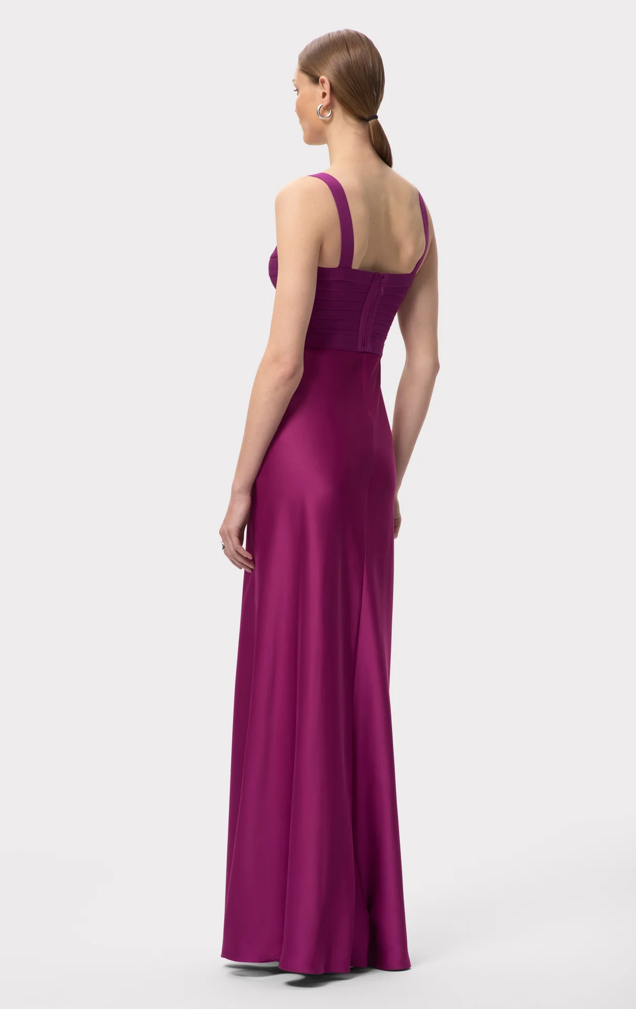 THE SAMANTHA GOWN - Image 4