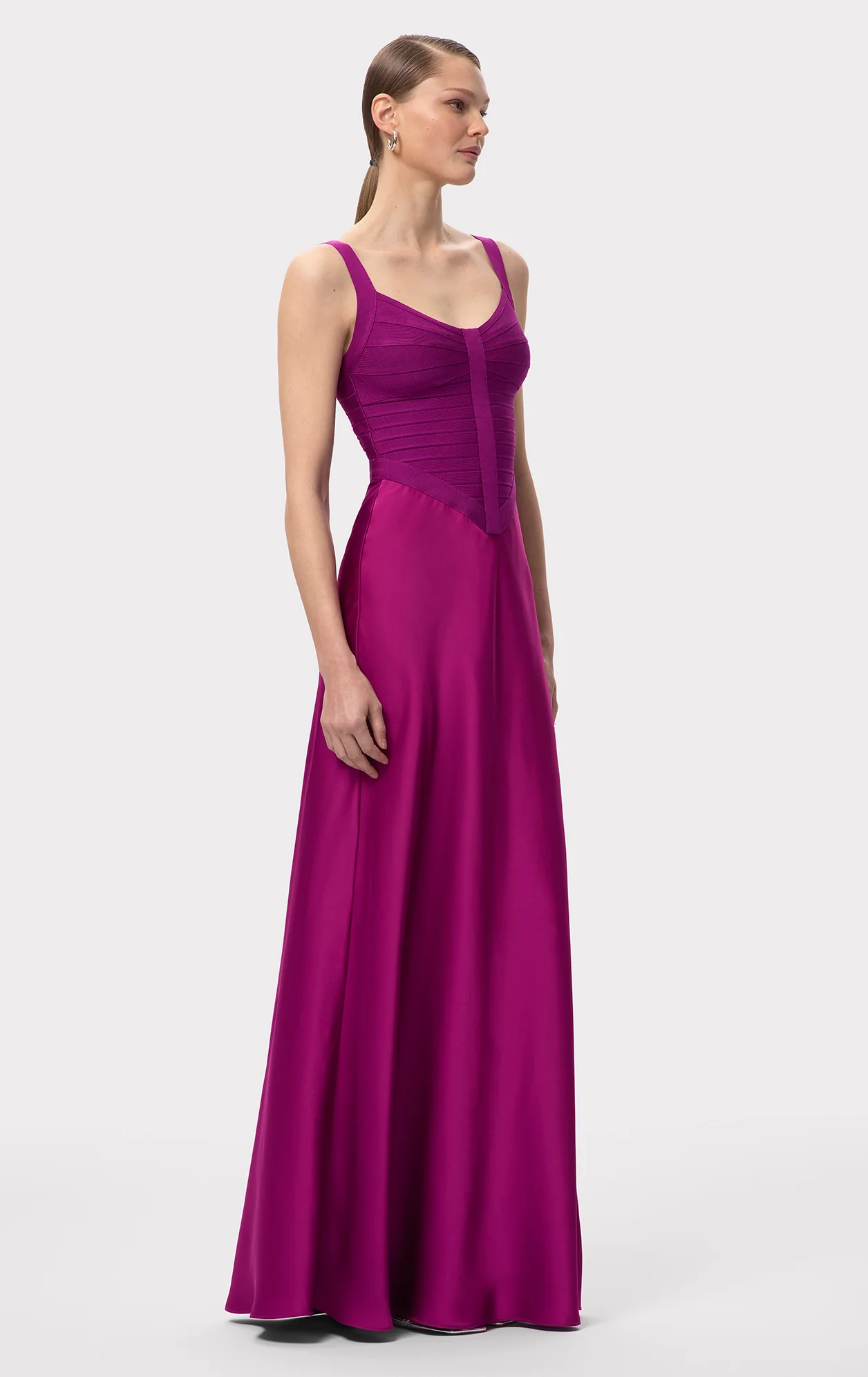 THE SAMANTHA GOWN - Image 6