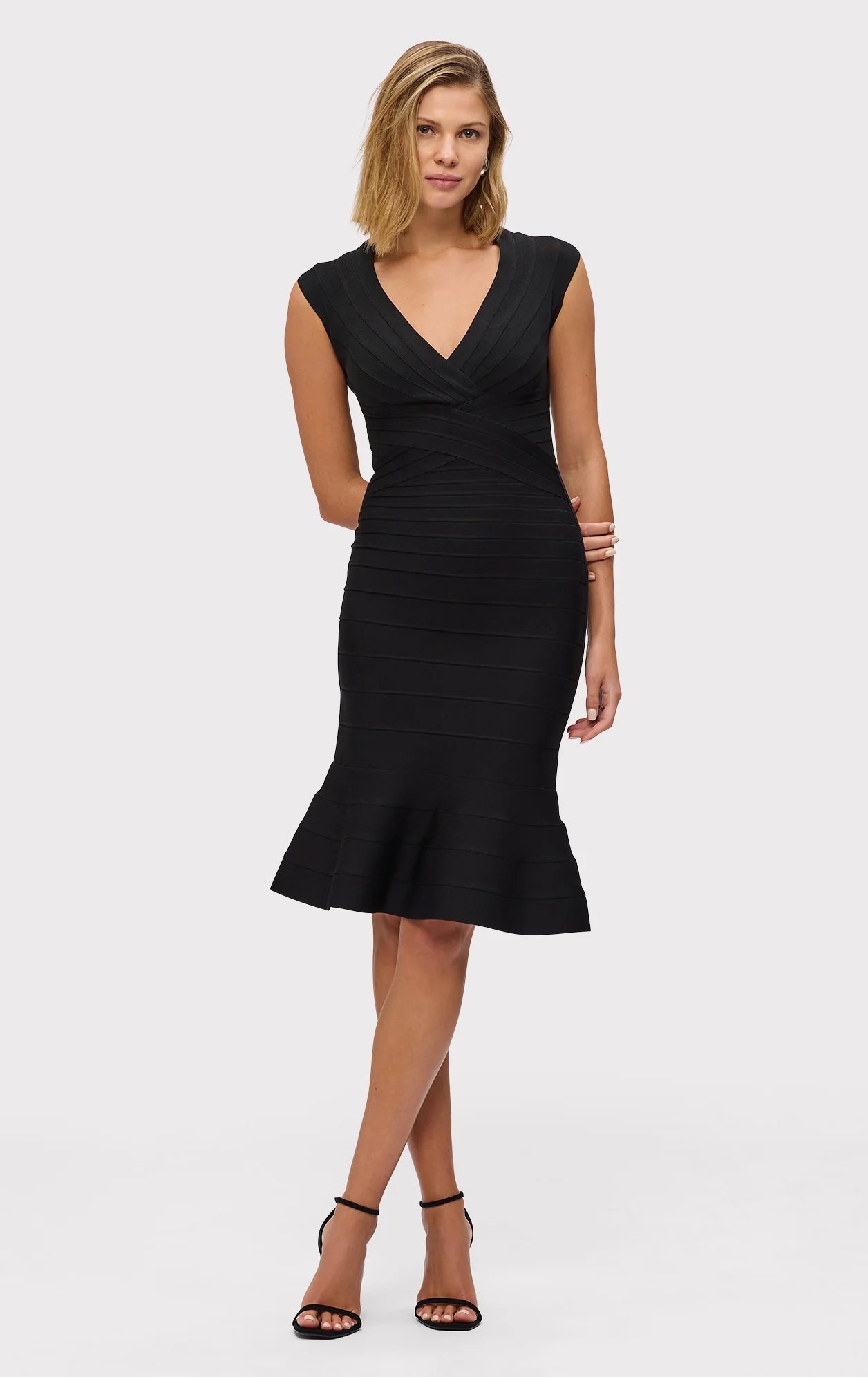 THE SOPHIE DRESS - Image 3