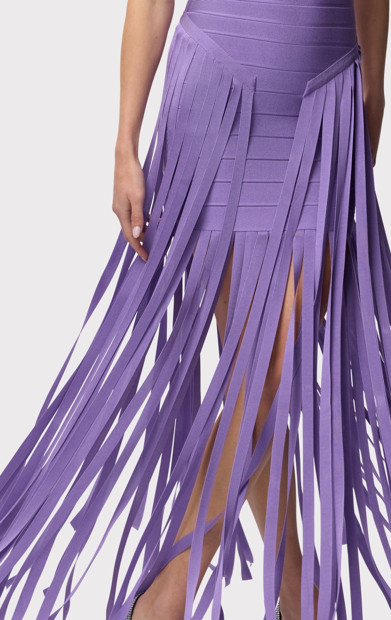 THE SPENCER GOWN - Image 10