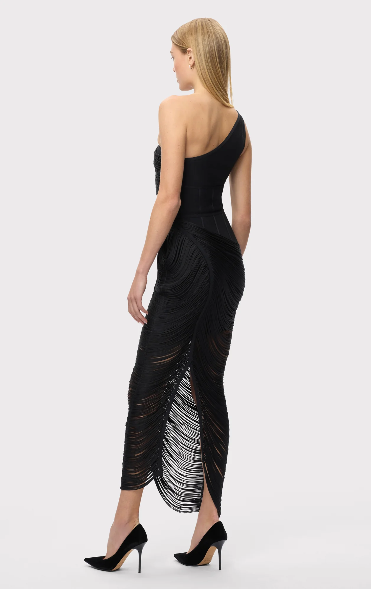 THE TYRA GOWN - Image 4