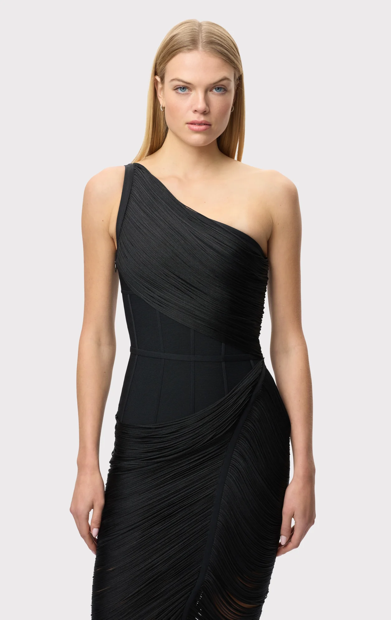 THE TYRA GOWN - Image 8