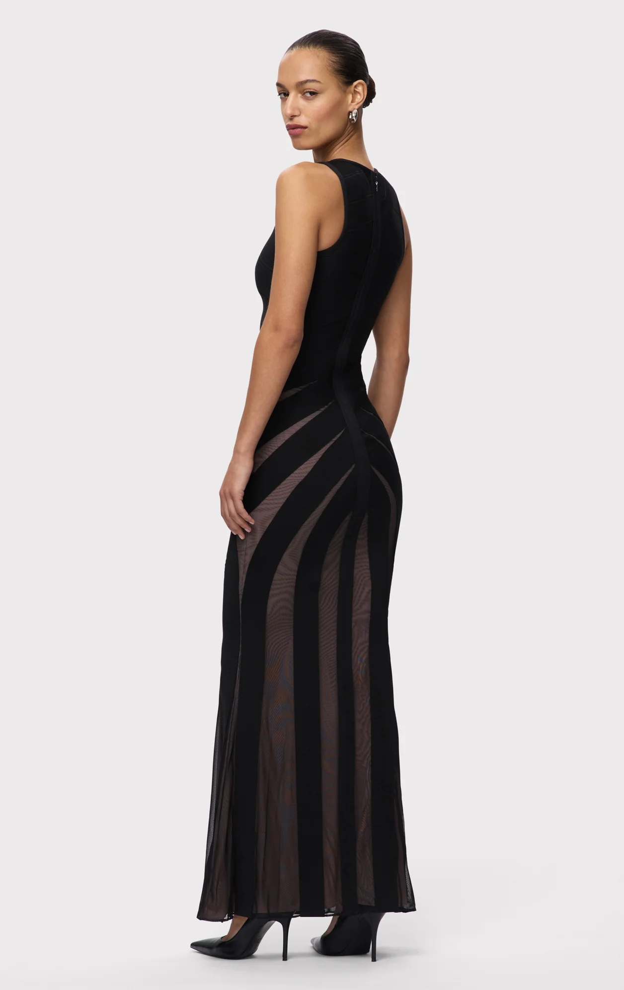 THE VALIA GOWN - Image 6