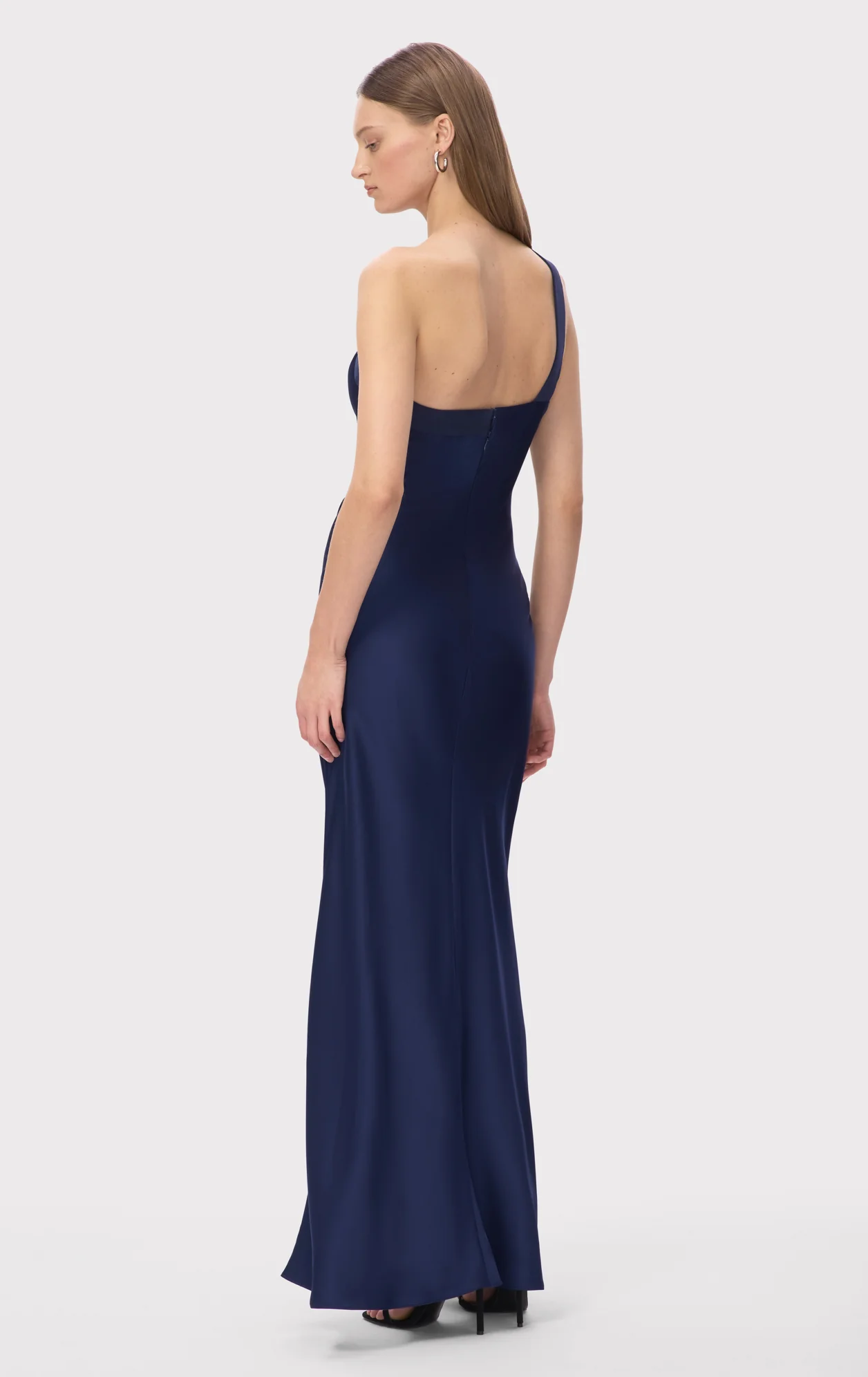 THE VIVIAN GOWN - Image 4