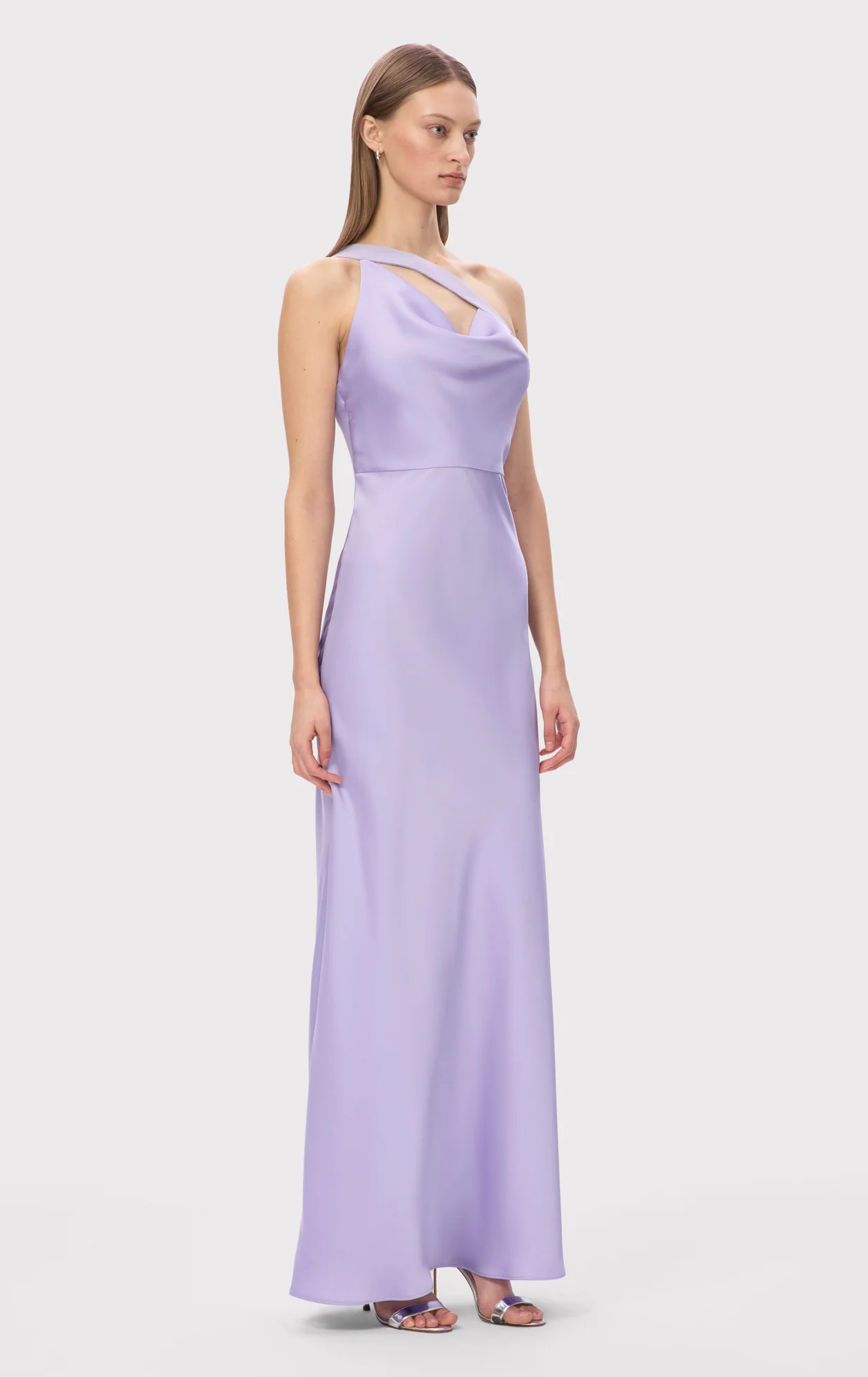 THE VIVIAN GOWN - Image 3
